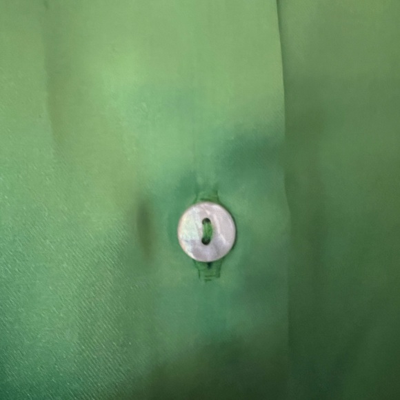 House of Harlow 1960 Apple green satin button down blouse. - Picture 3 of 8